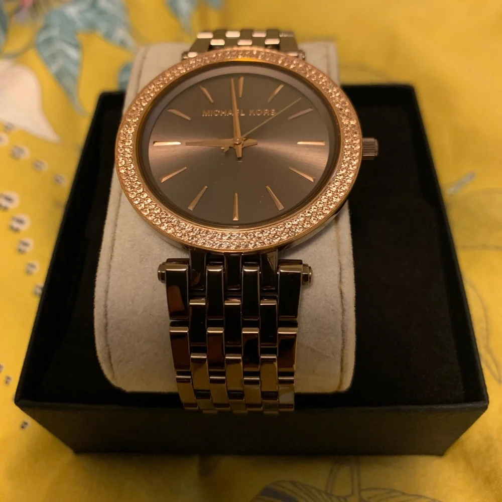 Michael Kors Darci MK3416 Brown Woman’s Watch - Picture 3 of 8